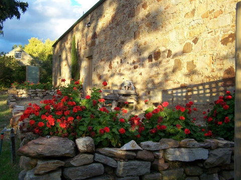 Cleburne Homestead - Kalgoorlie Accommodation 40