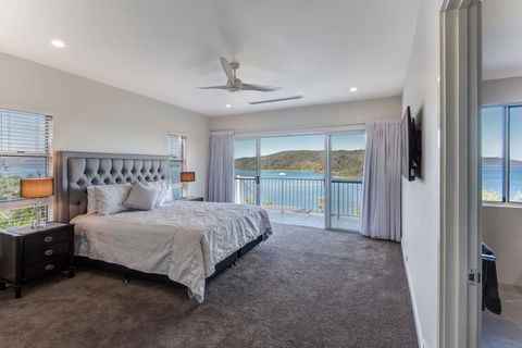 New La Bella Waters 1 Wide Reaching Ocean Views And Buggy - Kalgoorlie Accommodation 2