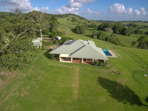 Newyan @ Maleny - Kalgoorlie Accommodation 1
