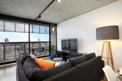 NGV Art Centre Retreat - StayCentral - Kalgoorlie Accommodation 2