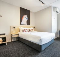 Nightcap at the Charles Hotel - Kalgoorlie Accommodation
