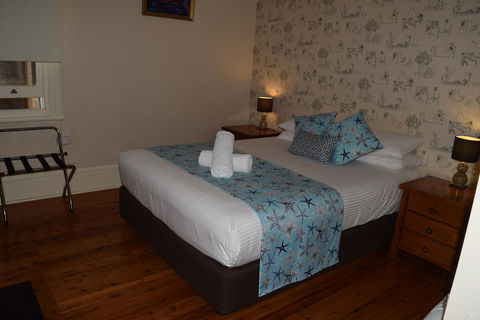 Norah Head Lighthouse - Kalgoorlie Accommodation 2