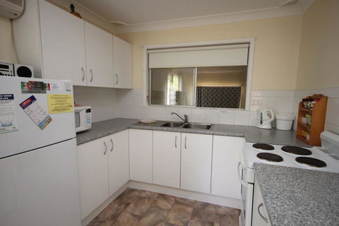 NORTH HAVEN SEA BREEZE - 9 David Campbell St , North Haven - Kalgoorlie Accommodation 0