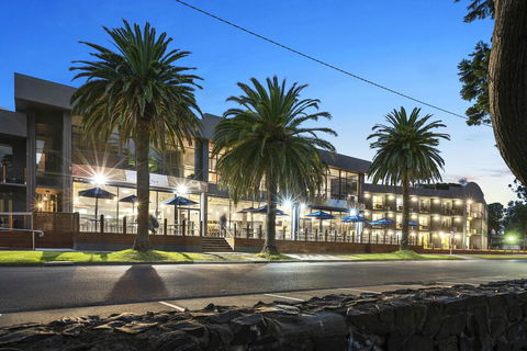 North Pier Hotel - Kalgoorlie Accommodation 0