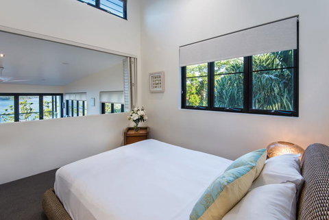 Northcape 1 Ocean Front 4 Bedroom 4 Bathroom Pool Golf Buggy 2 Kitchens, BBQs - Kalgoorlie Accommodation 2