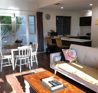 Norwood Townhouse City Fringe - Kalgoorlie Accommodation