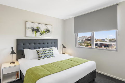 Oaks Brisbane Woolloongabba Suites - Kalgoorlie Accommodation 0