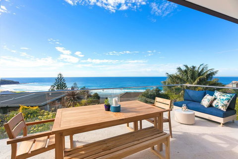 Ocean Vista Luxury Home At Curl Curl - Kalgoorlie Accommodation 1