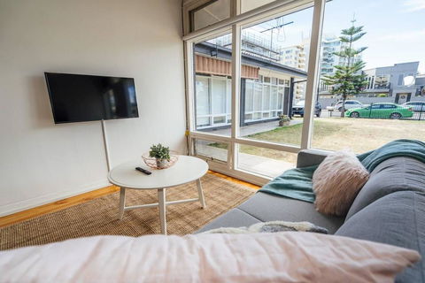 Once Upon A Tide - Wifi - Nespresso - Netflix - Kalgoorlie Accommodation 2
