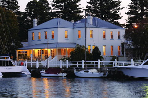 Oscars Waterfront Boutique Hotel - Kalgoorlie Accommodation 3