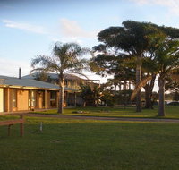 Ourimbah - across from the local rock pools - Kalgoorlie Accommodation