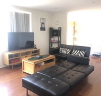 Page Fresh 3BR House Free WiFi Netflix Parking - Kalgoorlie Accommodation