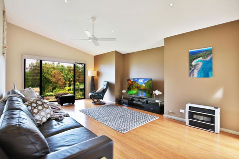 Panorama @ The Lake - Pet Friendly - 15 Mins To Hyams Beach - Kalgoorlie Accommodation 2