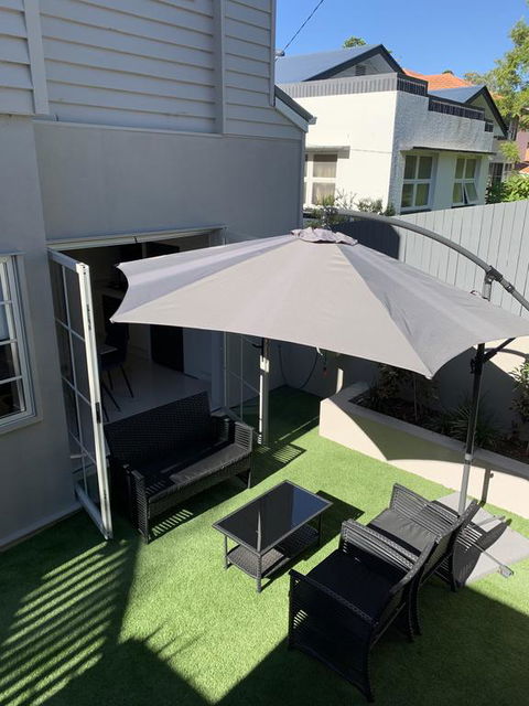Park Avenue Hideaway For 4 Auchenflower Brisbane - Kalgoorlie Accommodation 2