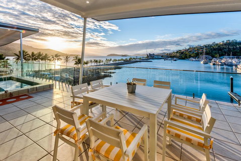 Pavillions Penthouse 25 - 4 Bedroom Luxury Ocean View Hamilton Island - Kalgoorlie Accommodation 2