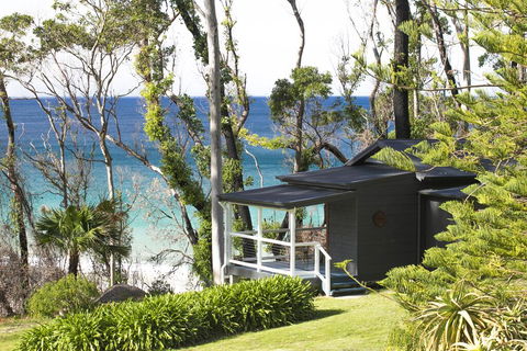 Pebbly Beach Escape - Kalgoorlie Accommodation 1