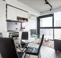 Perfect Family Apartment in Central Melbourne - Kalgoorlie Accommodation