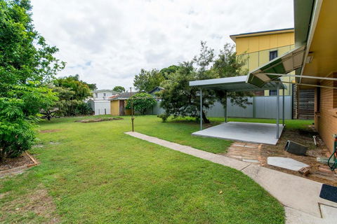 Pet Friendly Cutie - Bonham St, Bongaree - Kalgoorlie Accommodation 2