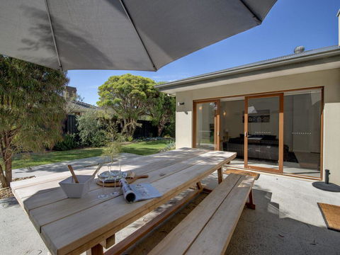 Plantation Bay - Kalgoorlie Accommodation 0