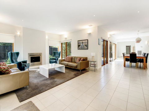 Plantation Bay - Kalgoorlie Accommodation 3