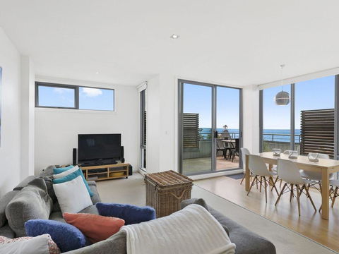 POINT GREY APARTMENT 2 - Ocean VIews With Wifi - Kalgoorlie Accommodation 2