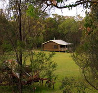 Possum's Hollow and Hooter's Hut - Kalgoorlie Accommodation
