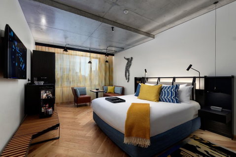 QT Melbourne - Kalgoorlie Accommodation 2