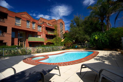 Quest Royal Gardens - Kalgoorlie Accommodation 0