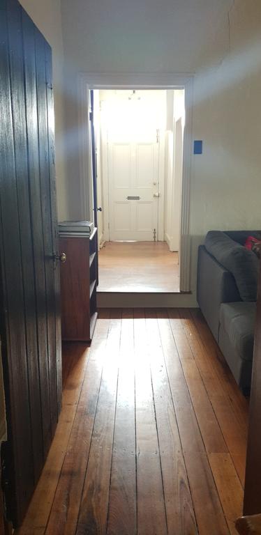 Red Brier Cottage Accommodation - Kalgoorlie Accommodation 3