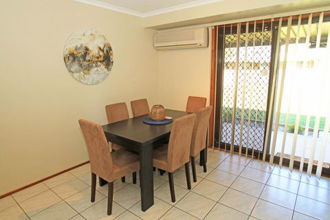 Relax And Unwind In Badgee - Kalgoorlie Accommodation 3