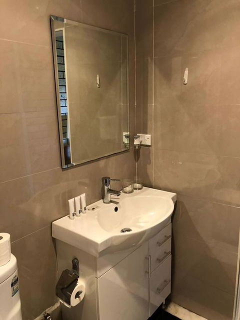 Retro 1bedroom Studio, Close To Airport&CBD - Kalgoorlie Accommodation 2