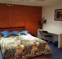 Rita's family friendly studio - Kalgoorlie Accommodation