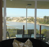 River Panorama Beach House - Kalgoorlie Accommodation