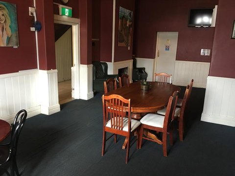 Royal Exchange Hotel - Kalgoorlie Accommodation 3
