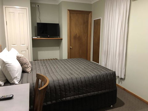 Roydons Motor Inn - Kalgoorlie Accommodation 3