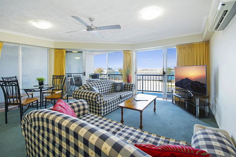 Sandy Shores Luxury Holiday Units - Kalgoorlie Accommodation 2