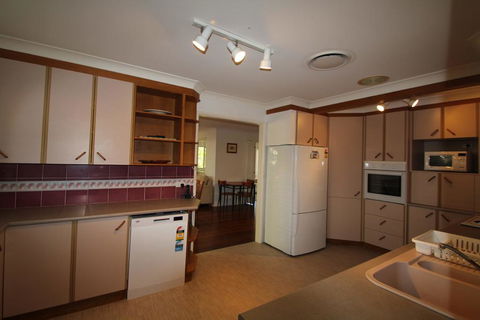 SEAMIST - Kalgoorlie Accommodation 1