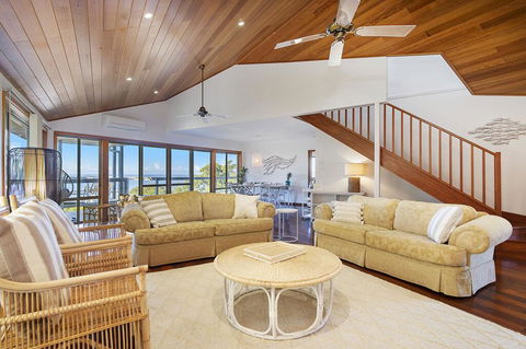 Seascape @ 19 Pindari - Privacy, Space, Views - Kalgoorlie Accommodation 3