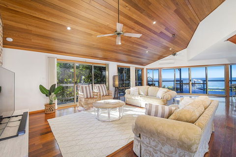 Seascape @ 19 Pindari - Privacy, Space, Views - Kalgoorlie Accommodation 2