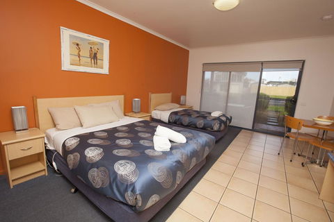 Seaview Motel & Apartments - Kalgoorlie Accommodation 3