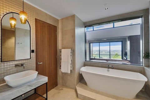 Sequoia Lodge - Kalgoorlie Accommodation 0