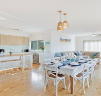 Sienna by the Sea - spacious coastal getaway - Kalgoorlie Accommodation