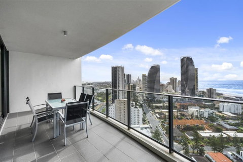 Sierra Grand Broadbeach - GCLR - Kalgoorlie Accommodation 2