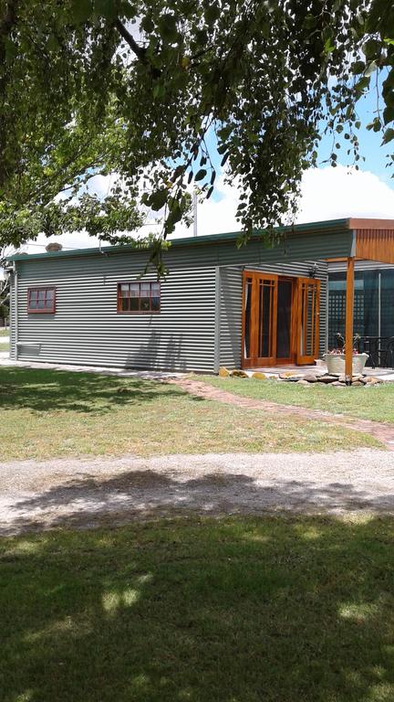 Sleepy Hollow Hideout - Hideout 1 - Kalgoorlie Accommodation 0