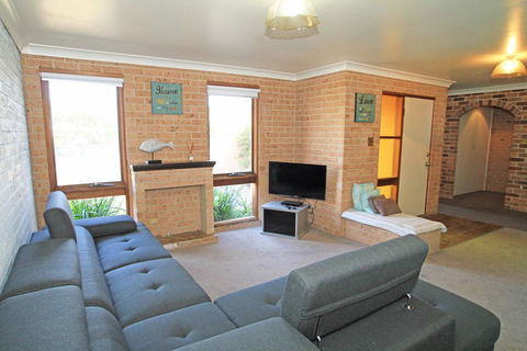 Snapper Lodge Waterfront - Kalgoorlie Accommodation 3