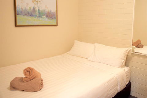 Snow Ski Apartments 27 - Kalgoorlie Accommodation 3