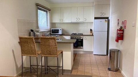 Snowbound Chalet 7 - Kalgoorlie Accommodation 3