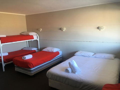 Snowy Mountains Resort And Function Centre - Kalgoorlie Accommodation 1
