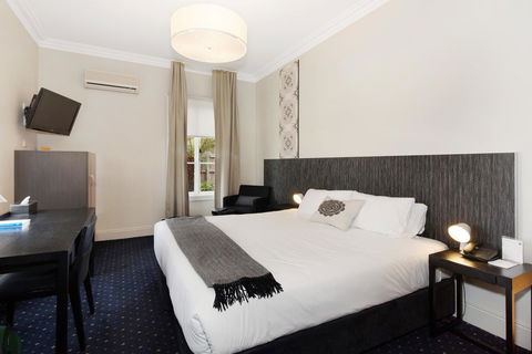 Sovereign Hill Hotel - Kalgoorlie Accommodation 0