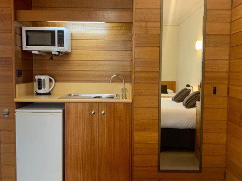 Sovereign Park Motor Inn - Kalgoorlie Accommodation 2